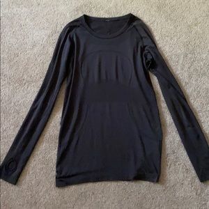 Lulu lemon swiftly tech long sleeve